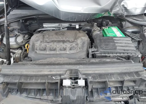 2019 Volkswagen Tiguan 2.0T Se/2.0T Sel/2.0T Sel R-Line/2.0T Sel R-Line Black из США, поврежденный, VIN 3VV3B7AX5KM161599